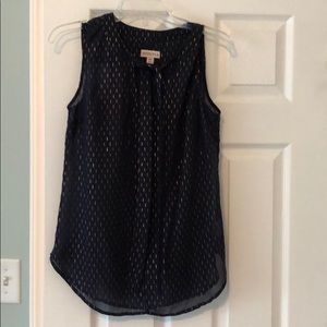 Sleeveless tie front blouse